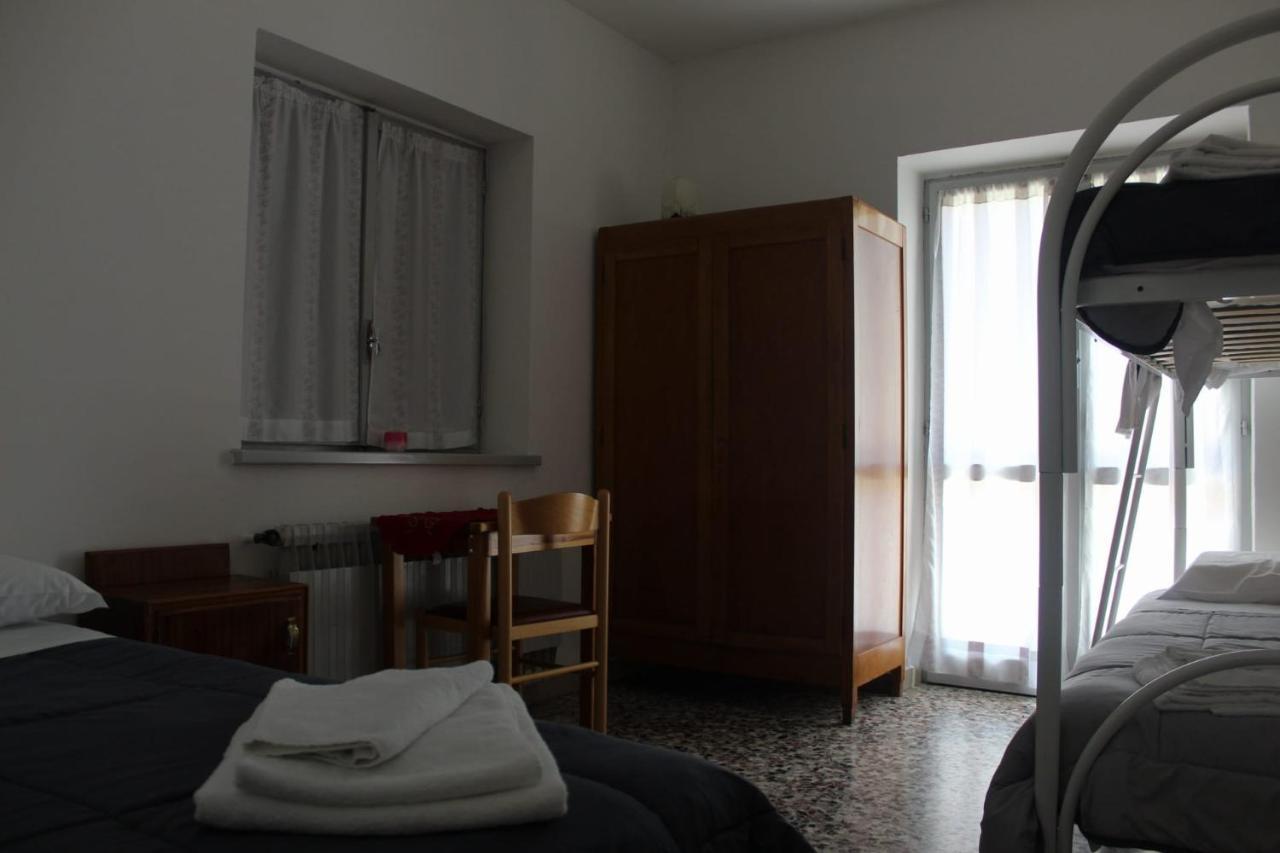 فندق Casa Per Ferie Beatorosaz تْشيسانا تورَنيسي المظهر الخارجي الصورة